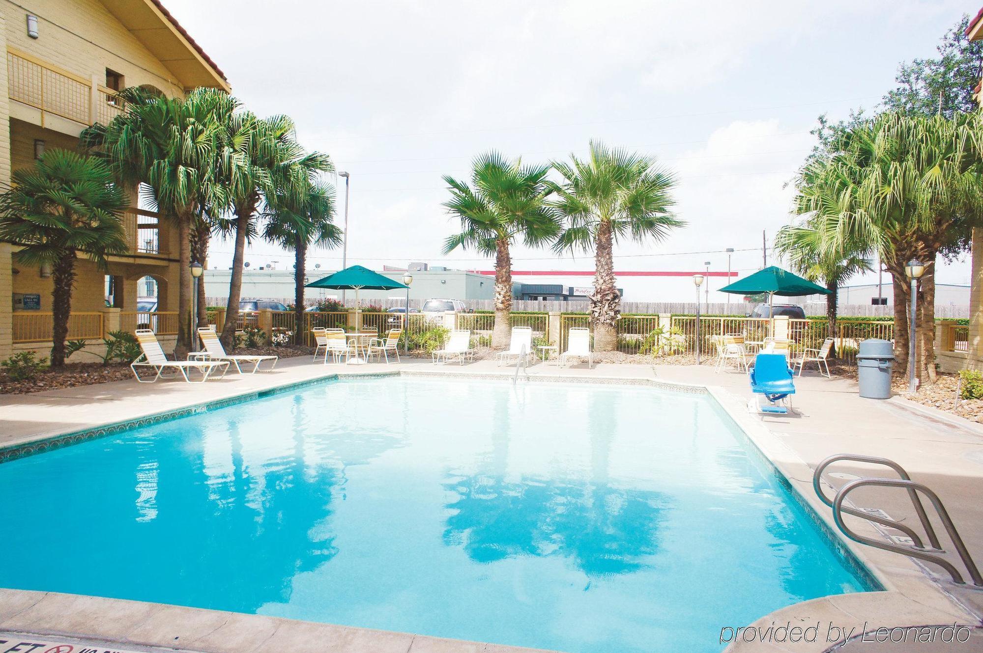 Travelodge By Wyndham Houston Cy-Fair Cypress Exteriér fotografie